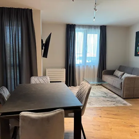 Apartment Luxury Brand New 